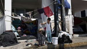 Защо Чехия няма да приема мигранти от Турция до края на годината?