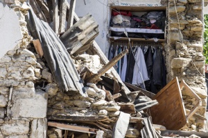 Минимален шанс да се открият оцелели след разрушителното земетресение в Италия