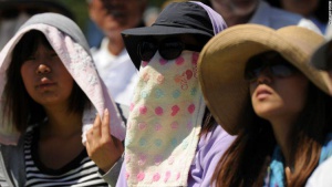 Бури и горещини в Япония - 3 хил. души в болница