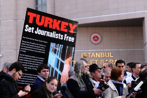 Ще арестуват още журналисти в Турция