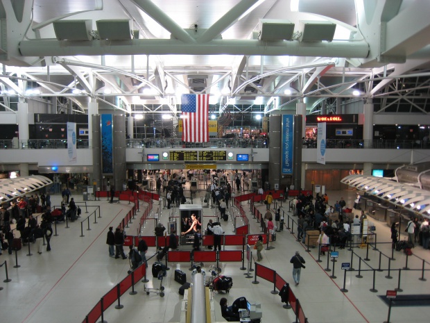 В Ню Йорк евакуират терминал заради стрелба