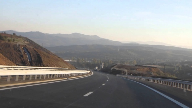 Да очакваме ли строителството на АМ "Струма" между Кресна и Сандански да започне септември?