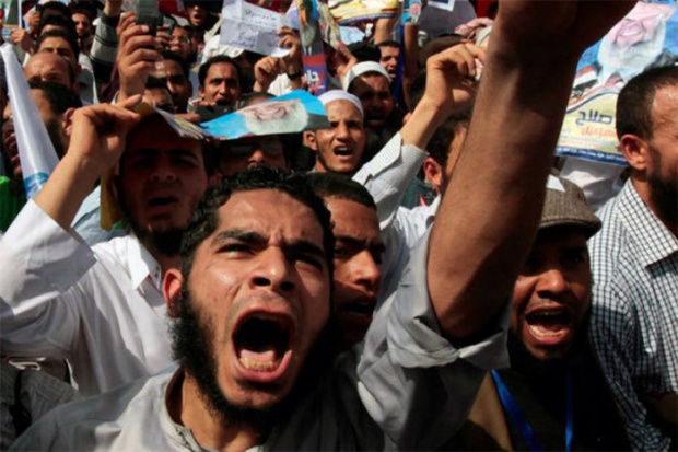 Бежанците към Европа идват от десет държави