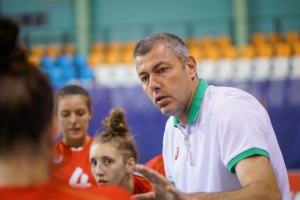 Националният по волейбол за девойки - 4-ти в групата след мача със Словакия