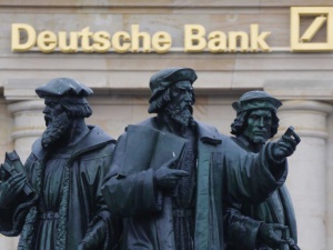 WSJ: „Дойче Банк“ може да се раздели с ключов бизнес