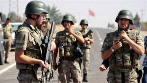 Турция откри огън по кюрдска демонстрация в Сирия. Има жертви