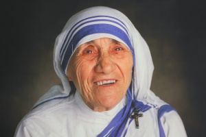 Папа Франциск канонизира Майка Тереза