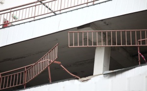 Американец оцеля след падане от деветия етаж
