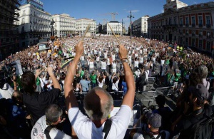 Протести срещу жестокостите към бикове в Испания