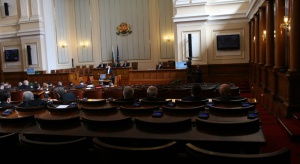 БСП протестира: Депутатите напуснаха пленарна зала заради помощите за деца с увреждания