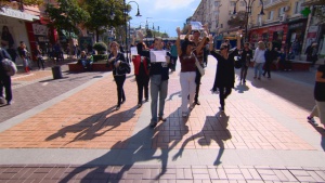 Международният ден на глухите беше отбелязан с шествие в София