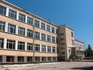 Висока цена ли ще плати българското училище заради новия закон?