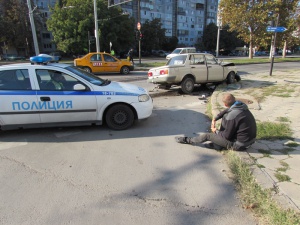 Тежка катастрофа в Русе заради пенсионер на пътя