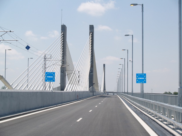 Техническа профилактика спря движението на Дунав мост Видин-Калафат за час