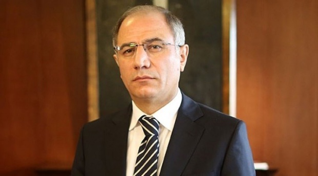 Няколко са версиите за изненадващата оставка на турския вътрешен министър