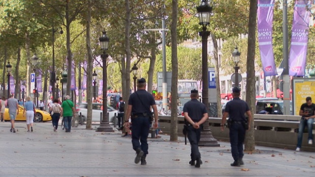 Значително е намалял потокът от туристи заради тероризма в Париж