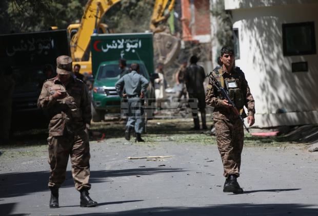 Броят на убитите при двойния атентат в Кабул вчера достигна 41