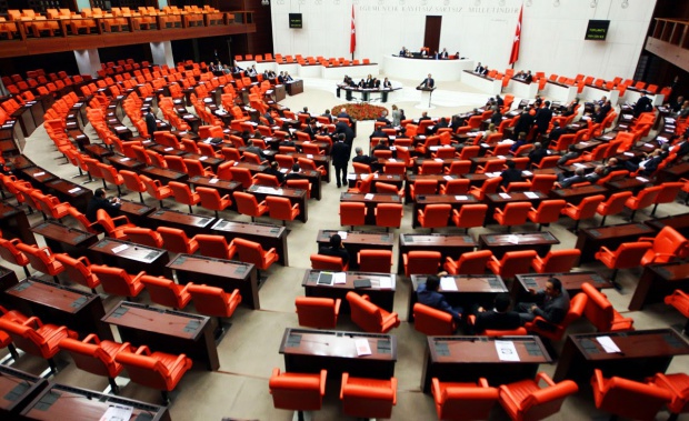 Уволняват турски министри заради пропуски в разследването на Гюлен