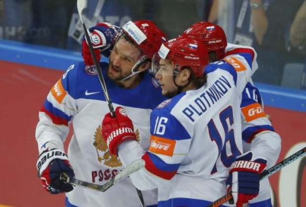 Канада играе с Русия в полуфиналите на Световната купа