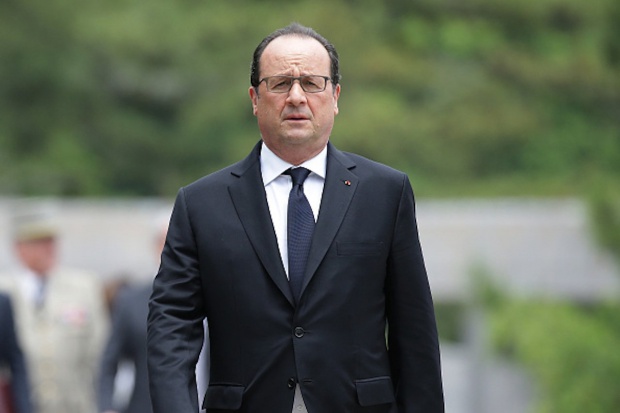 Френският президент отива в мигрантския лагер в град Кале