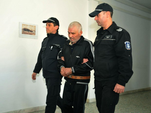 Съдът в Бургас даде 25 години затвор за Радневски. Застреля приятелката си и нейната майка