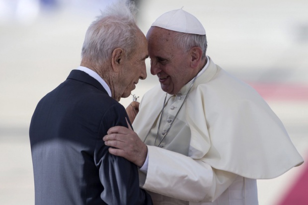 Много световни лидери, както и папа Франциск, ще присъстват на погребението на Шимон Перес