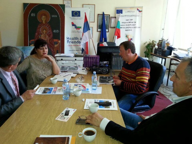 Сърбия печата учебници на български
