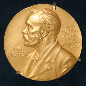 Йошинори Осуми получива Нобеловата награда за медицина и физиология (Обновена)
