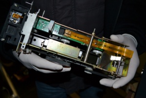 Български хакери удариха банковата сметка на Парис Хилтън