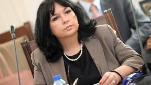 Министър Петкова: Искаме да бъдем публични и прозрачни за концесиите