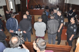 Съдърт в Пловдив остави в ареста обвинените в корупция митничари