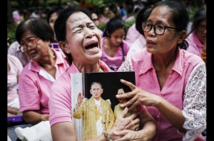 В деня за почит на краля в Тайланд няма да се работи