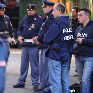 Властите в Италия арестуваха албанци с кокаин на стойност 1 млн. евро