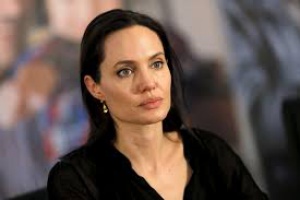 ФБР разпита Джоли за инцидента в Минесота през септември