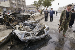 Кола-бомба избухна в предградие в Алепо по време на "хуманитарната пауза". Има загинали
