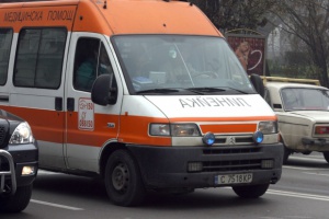 Мъж е в тежко състояние след катастрофа край Благоевград