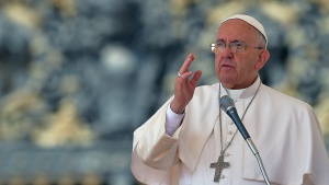 Папа Франциск призова за солидарност в разрешаването на бежанския проблем