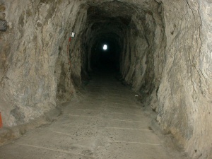 Терористите от ИД прокопали един от най-дългите тунели край Мосул