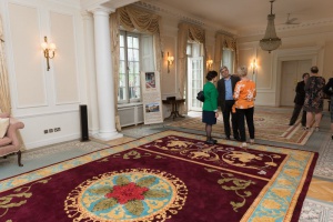 Български тъкани килими ще красят Версай