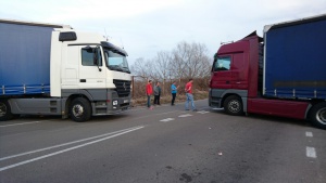 Протест на превозвачи, блокират шест гранични пункта