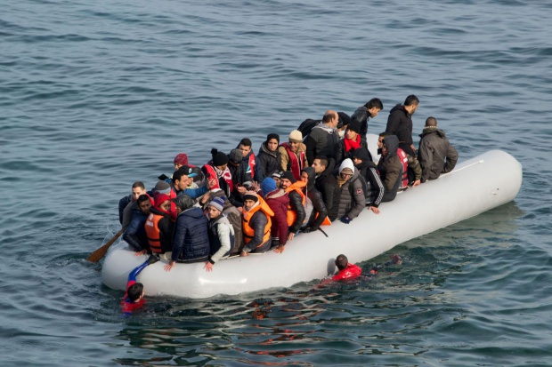 За един ден са спасени 6055 мигранти в Средиземно море