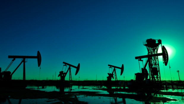 Петролът на ОПЕК удари нов таван от 46,64 долара за барел