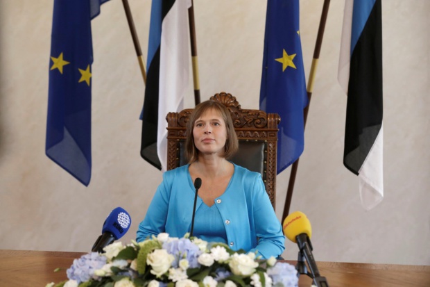В Естония стъпи в длъжност първата жена президен