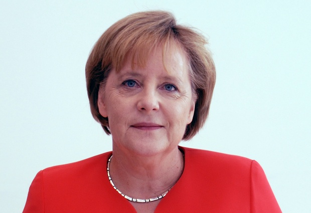 Въпреки критиките Меркел остава най-предпочитаният канцлер