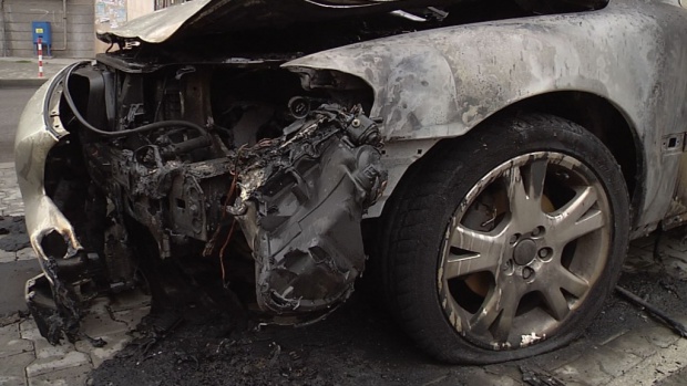 Подпалиха колата на кмета на Панчарево