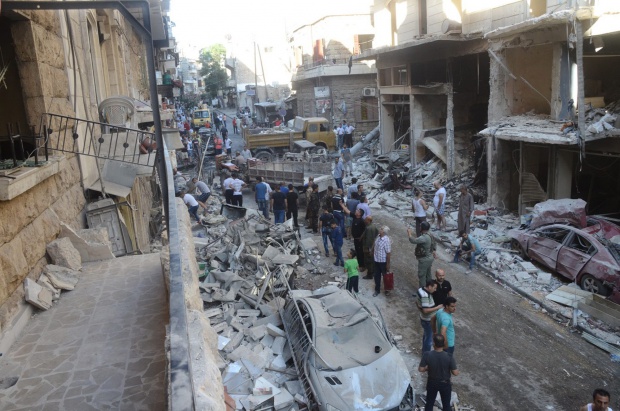 Терористи от "Ан-Нусра" стреляха по цивилни на входа на хуманитарен коридор в Алепо
