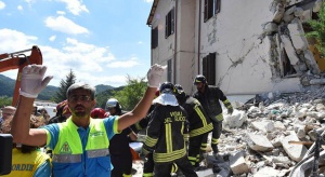 Ново земетресение от 5.0 по Рихтер удари Централна Италия