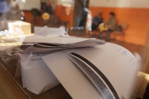 Избирателните секции в страната приключиха изборния ден
