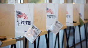 Отвориха първите избирателни секции на Източното крайбрежие на САЩ