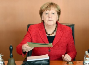 В. „Билд“ предрича трудности за Меркел след избирането на Тръмп за президент